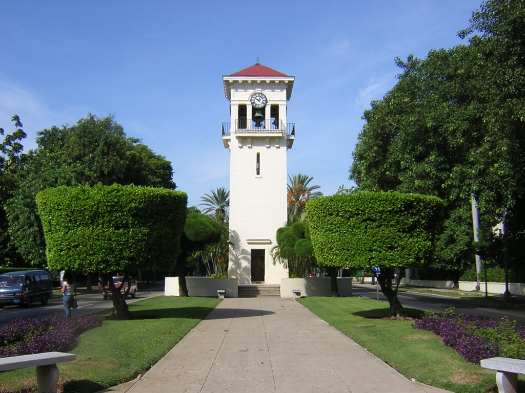 Cuba Torre Reloj 2