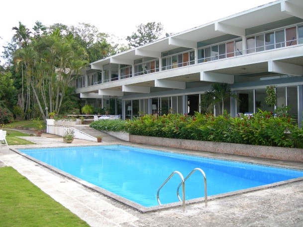 The Schulthess House, 1956. R. Neutra with Cuban architects R. Alvarez and H. Gutierrez. 